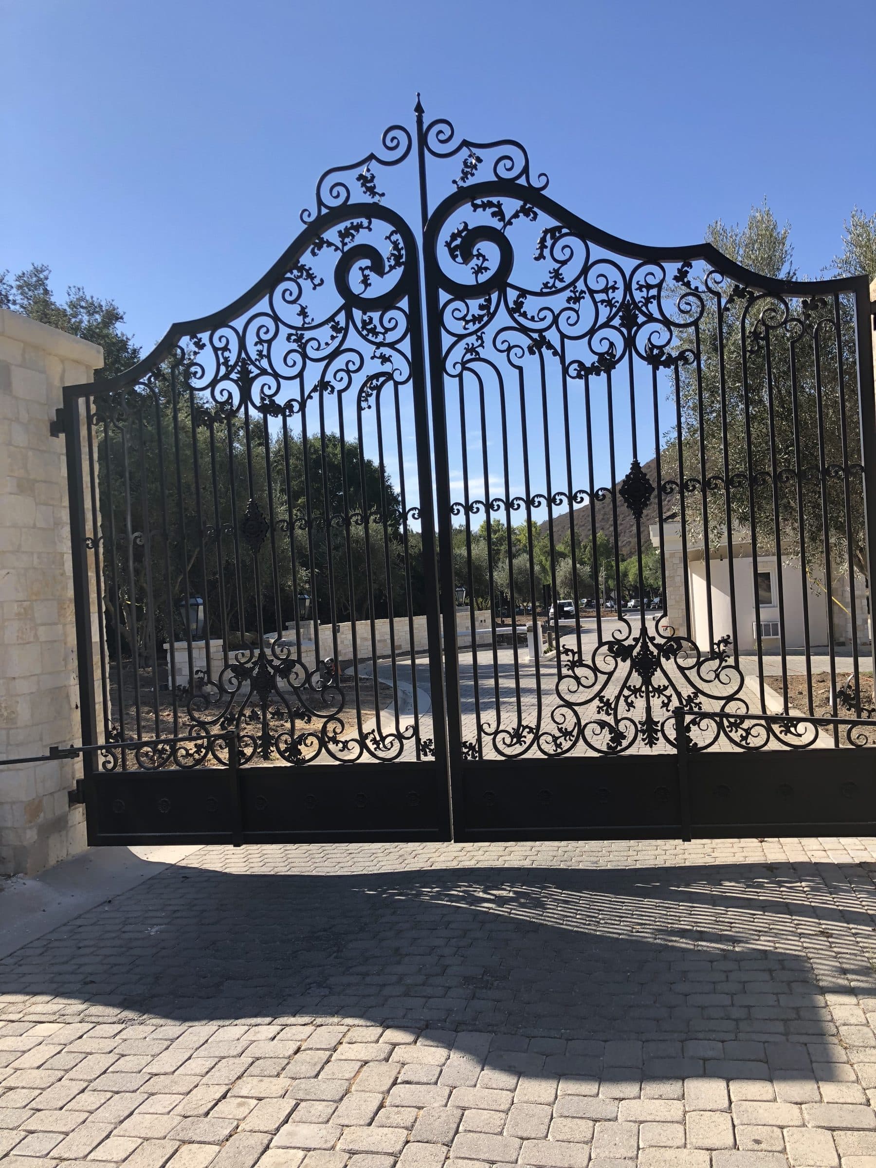 Estate iron driveway gate installed in the San Fernando Valley